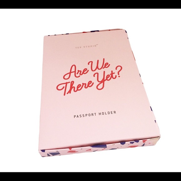 NWT THE STUDIO ASOS Are We There Yet? Printed Passport Holder Pink One Size - Picture 4 of 6
